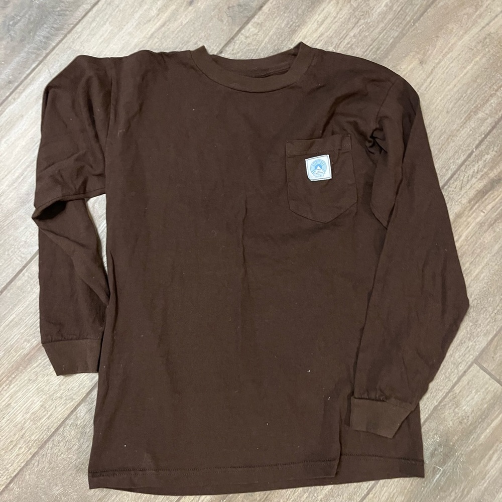 18 East long sleeve shirt size medium